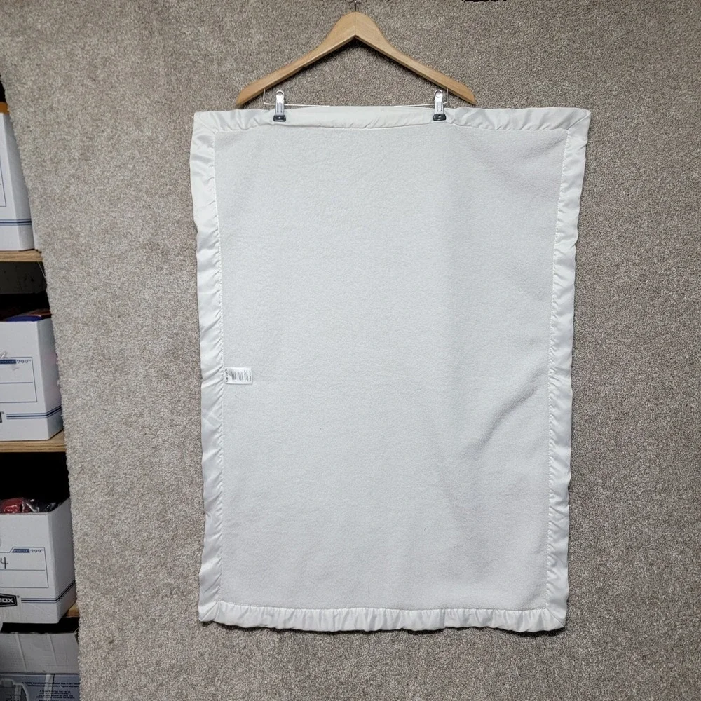 Carters White Baby Blanket‎ Solid Satin Trim Eyelet Baptism Ribbon 30
